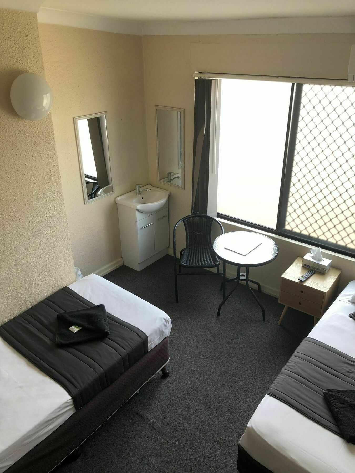 Kingsford Riverside Inn Brisbane Extérieur photo